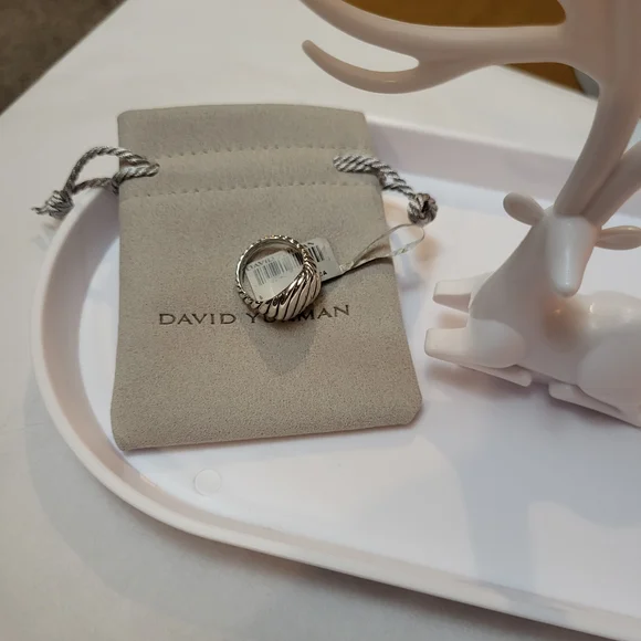 David Yurman Sterling Silver Sculpted Cable Pinky Ring. #195 - Picture 2 of 11